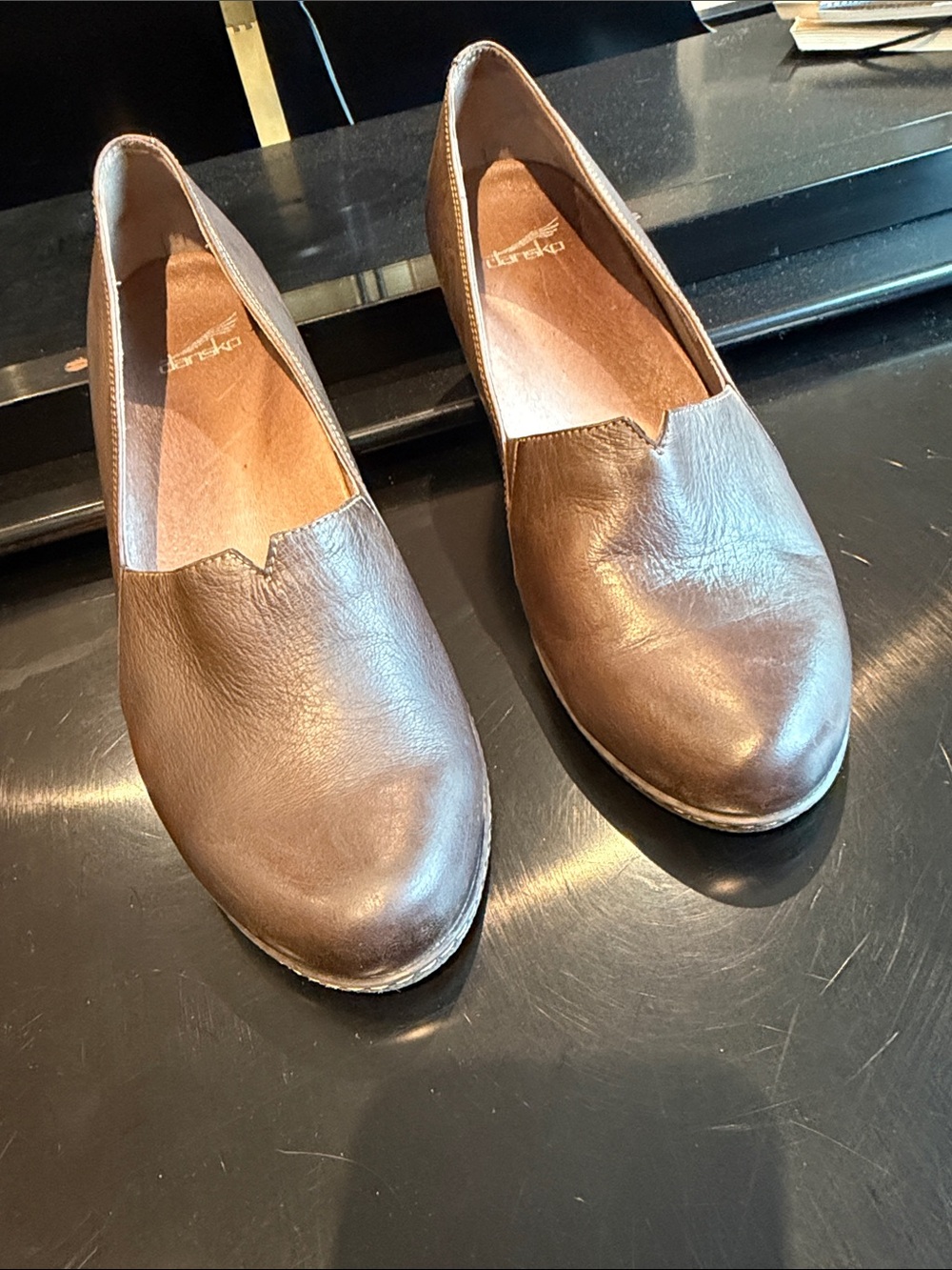 Dansko Liliana Wedge in chocolate brown. Size 41. GUC